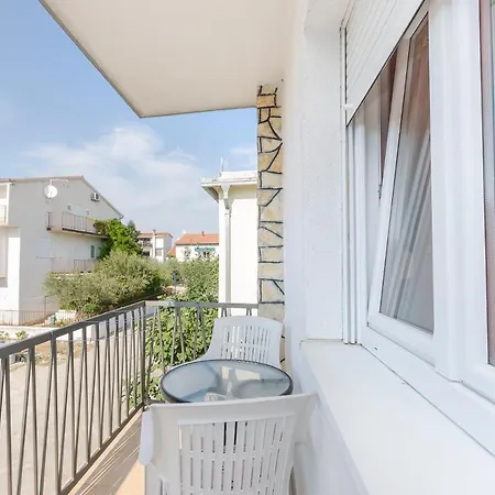 Mira Ii Guest house