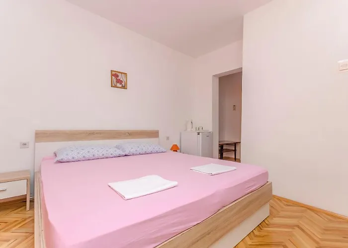 Rooms Mira Rooms Affittacamere 3*